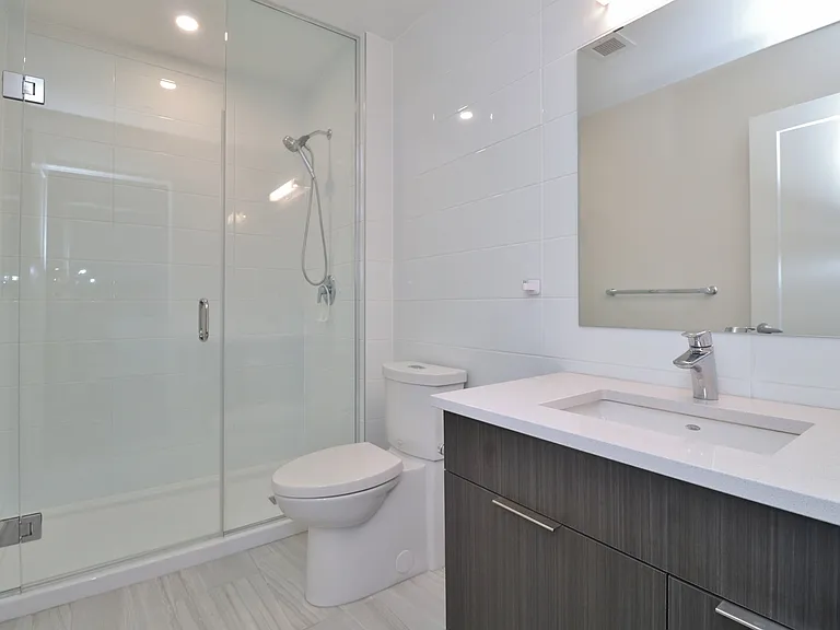 530 De Mazenod Ave #606 — Photo 12