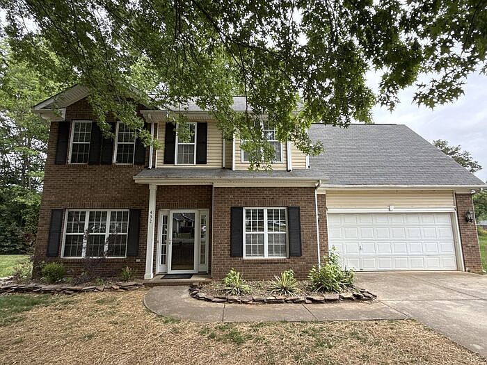 1st image of 432 McGinn Grove Dr