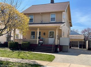 2050 Elmwood Ave, Lakewood, OH 44107