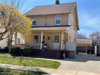 2050 Elmwood Ave, Lakewood, OH, 44107
