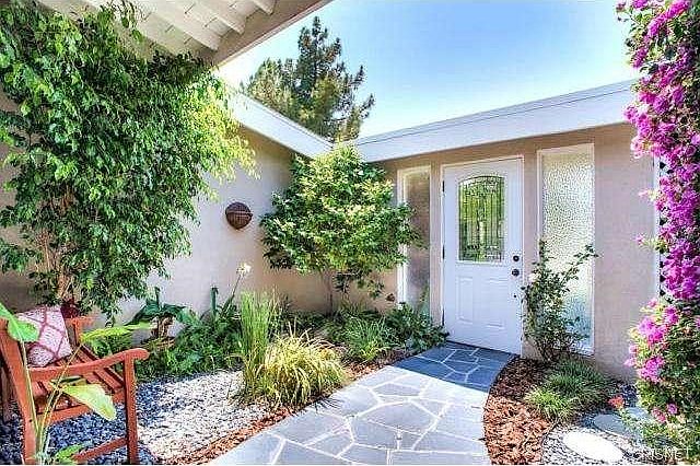 1st image of 9702 Sophia Ave