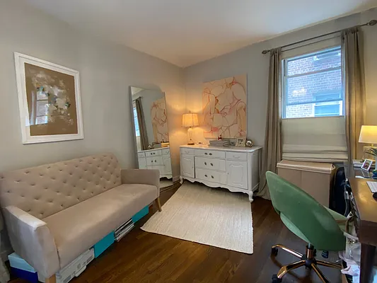 Rented by Metropolitan Equities | media 5