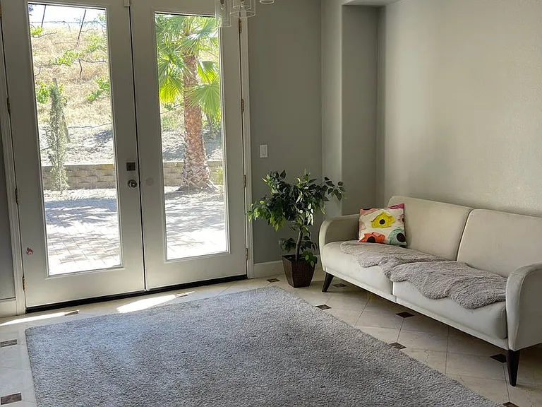 3800 Venus Ct — Photo 11