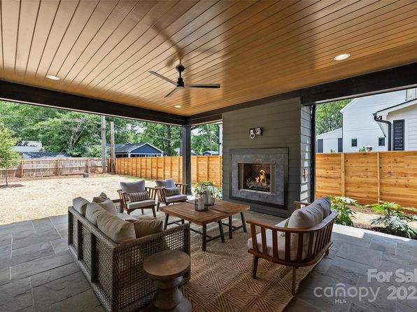 922 Everett Pl, Charlotte, NC 28205