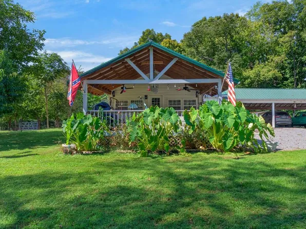 715 Maddux Ridge Rd, Baxter, TN 38544