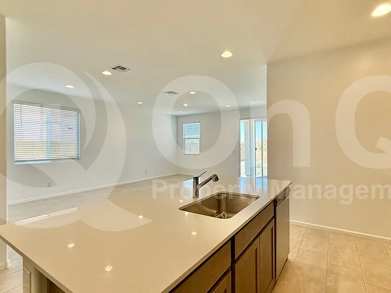 3254 N 98th Ln — Photo 13