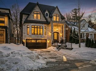 20 Walker Rd, Toronto, ON M2N2K3