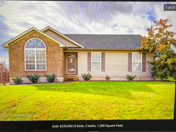 8713 Hickory Falls Ln, Pewee Valley, KY 40056
