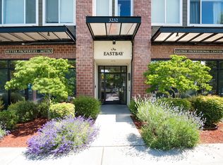 3232 15th Ave W APT 301, Seattle, WA 98119