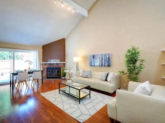4th image of 1275 Zeka Dr