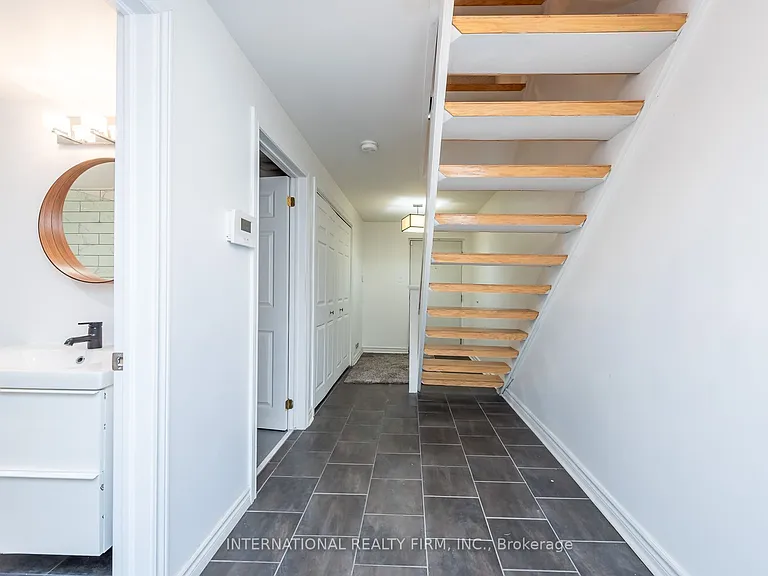 6855 Glen Erin Dr #15 — Photo 13