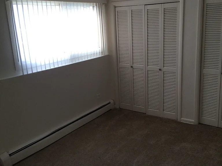 100 Drew Ln — Photo 5