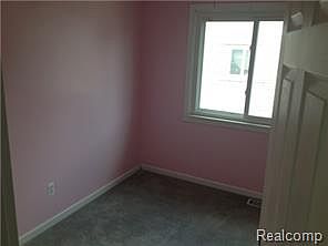 5th image of 1822 Keppen Blvd