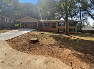 534 Hawkins Store Rd NE, Kennesaw, GA 30144