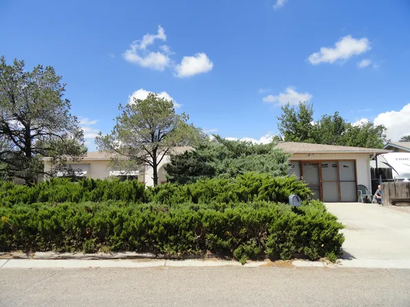 89 Olson St, Belen, NM 87002
