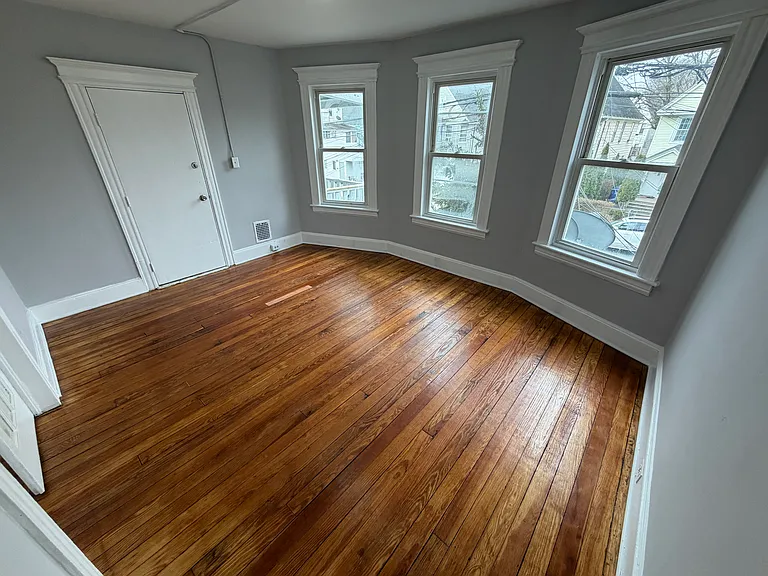 328-332 Lenox Ave #2 — Photo 5