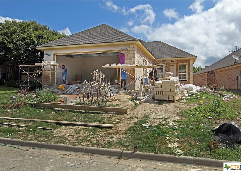 1st image of 3906 Whispering Oaks