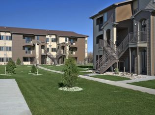1410 30th Ave NW APT 1207, Minot, ND 58703