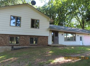 12151 77th St, Clear Lake, MN 55319