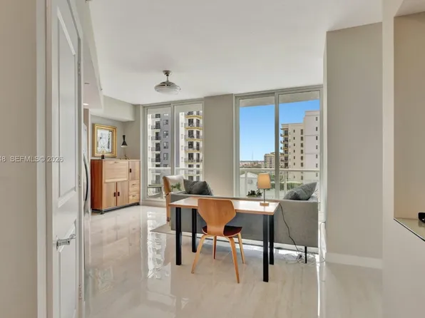 315 3rd Ave #902, Fort Lauderdale, FL 33301