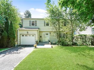 160 Berrian Rd, New Rochelle, NY 10804