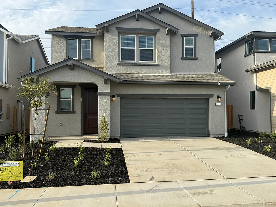 1429 W Payson Ave