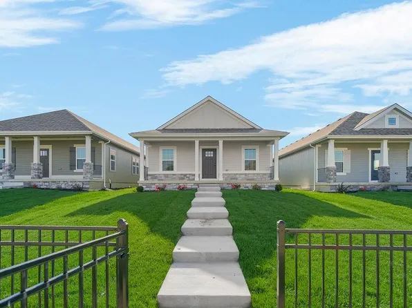 1600 Cottonwood Creek Ave #7, Kearney, MO 64060