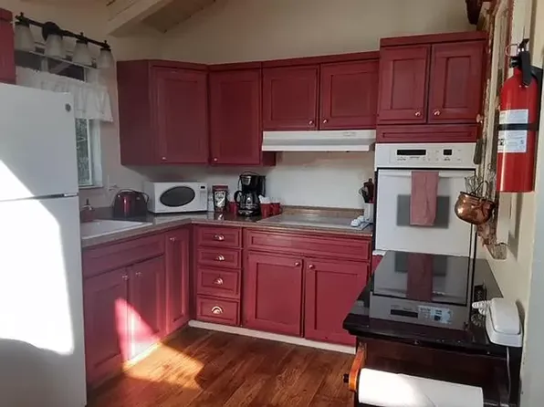 725 Anita Dr, South Lake Tahoe, CA 96150