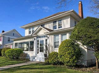 60 Lloyd Avenue, Lynbrook, NY