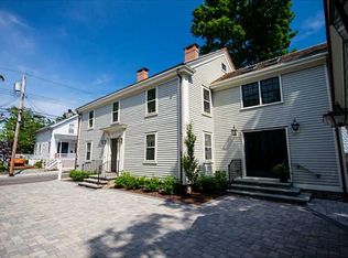 49 2nd St, Newport, RI 02840