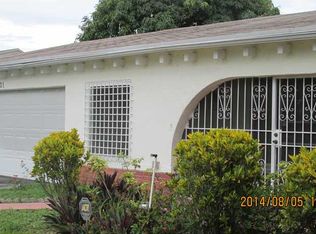 801 NW 86th Ave, Pembroke Pines, FL 33024