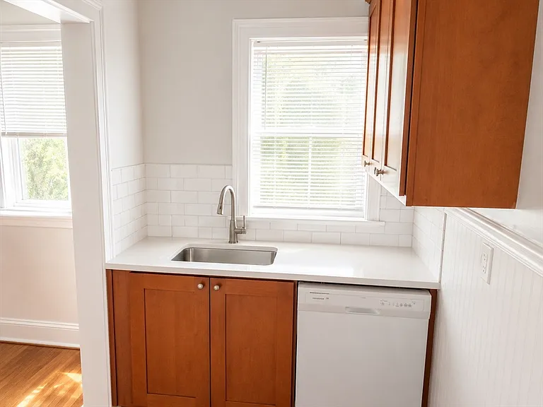 832 Montello St #3 — Photo 7