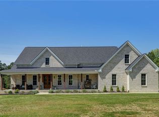 4505 Meadowbrook Dr, Trinity, NC 27370