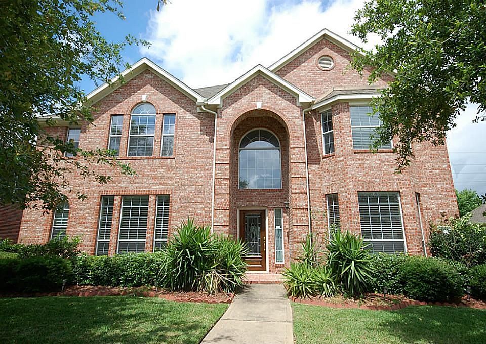 1st image of 2702 Sunfish Dr