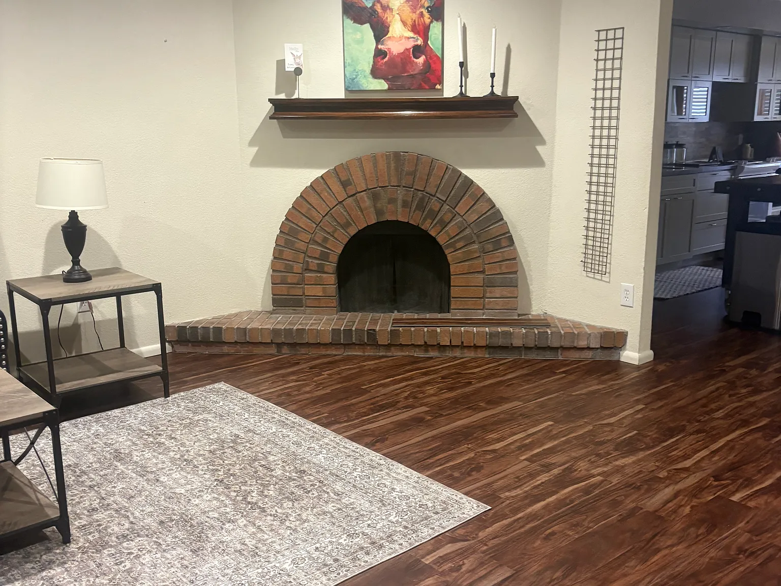 2 bed, 1227 sqft, $1,600 — Photo 2
