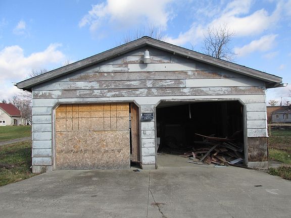 5th image of 124 S Sandusky St