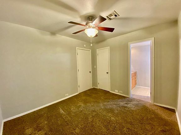 3rd image of 2817 Franklin Dr