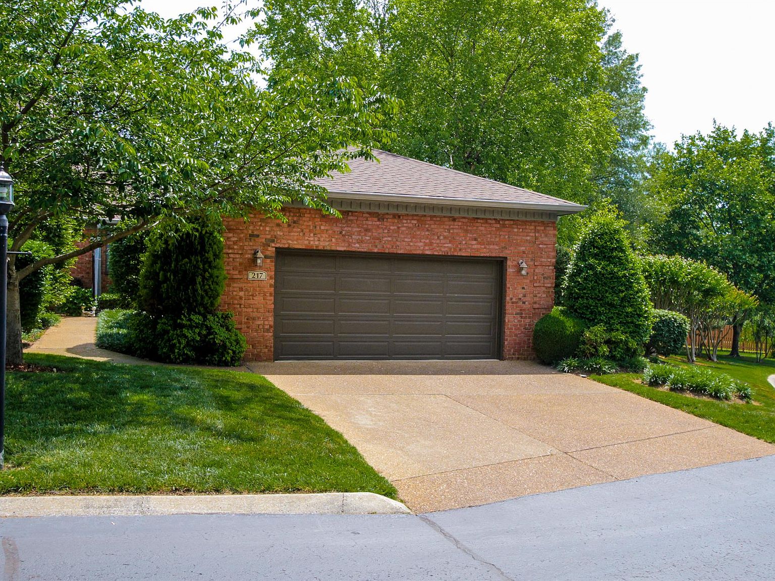 217 Hearthstone Manor Ln, Brentwood, TN 37027 Zillow