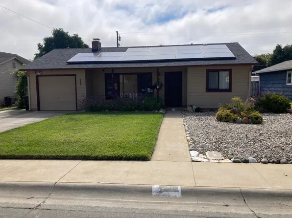 225 Loma Dr, Salinas, CA 93906