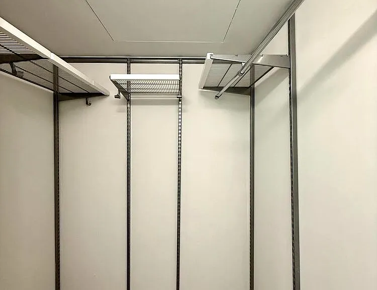 Walk-in closet master bedroom