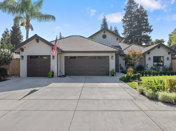 1739 E Howard Court, Visalia, CA 93292