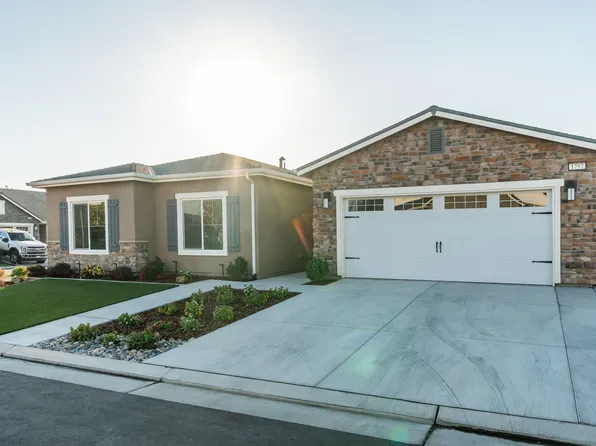 1797 Clearwater Street, Tulare, CA 93274