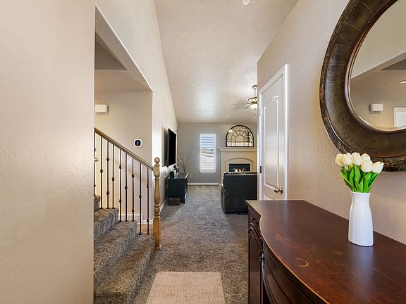 4th image of 3246 W Palawan Way