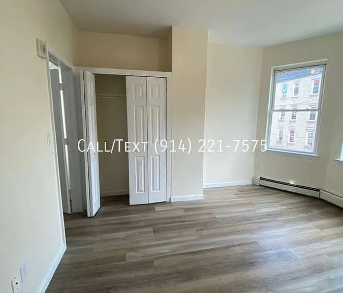 70 Ash St #3Y — Photo 11