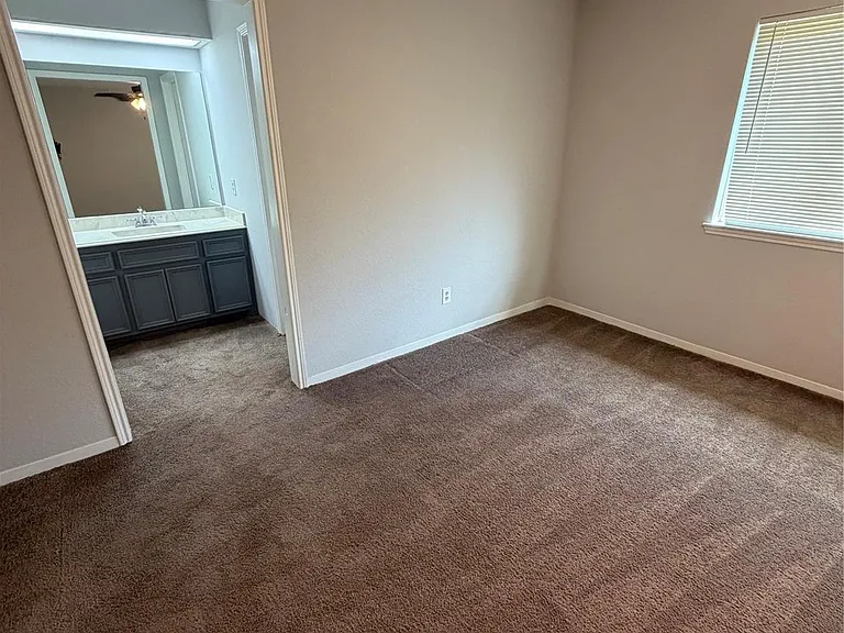 15722 Echo Canyon Dr — Photo 22
