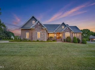 117 Wedgewood Cir, Elizabethton, TN 37643