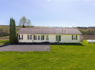 384 Old Sharon Rd, Mercer, PA 16137