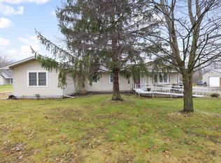 7289 Yager Rd, Saint Clair, MI 48079