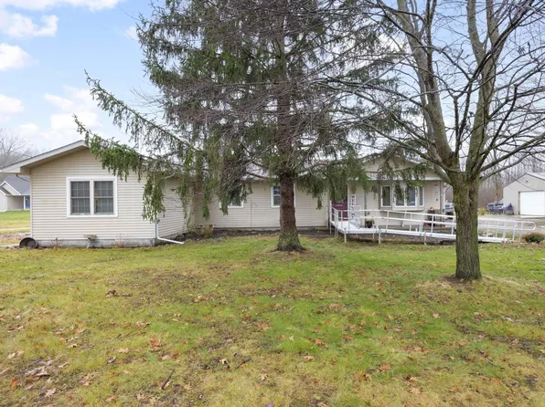 7289 Yager Rd, Saint Clair, MI 48079