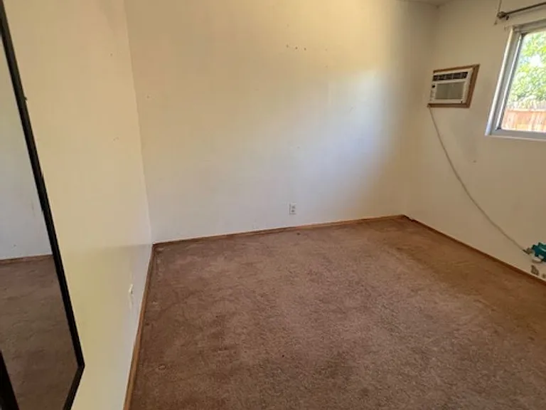 149-151 N Santa Rita St — Photo 6